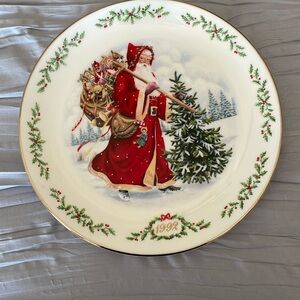 Lenox Collections Father Christmas Plate 1992